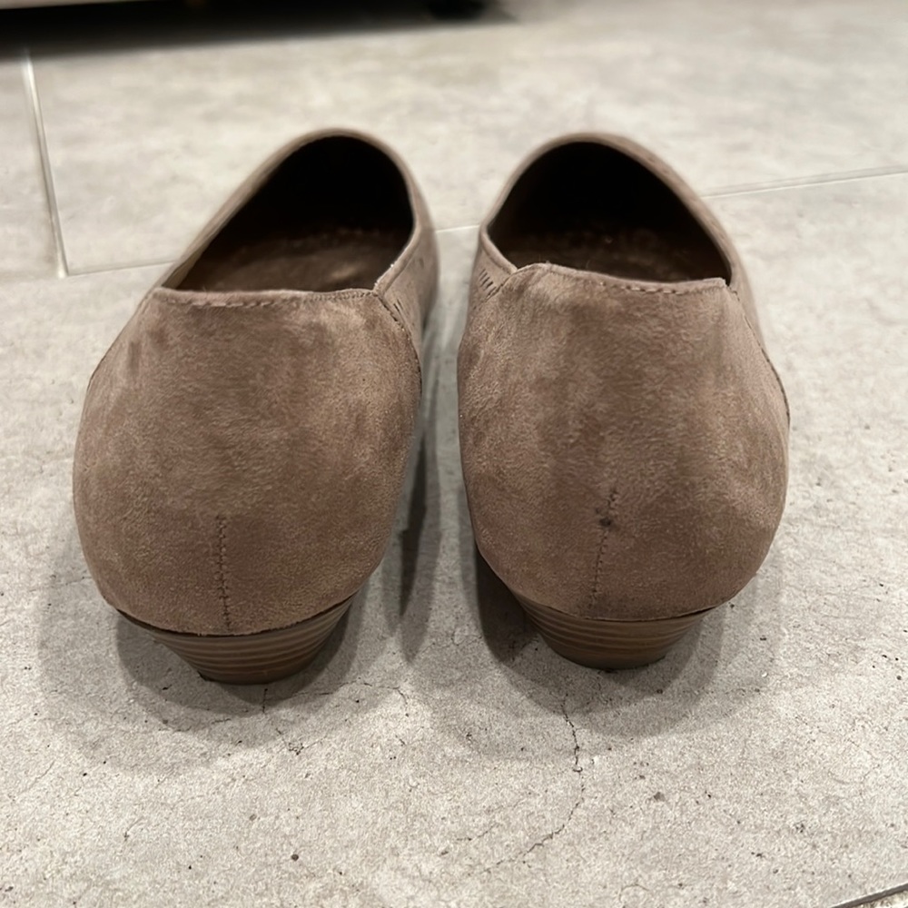 Point toe flats - Picture 4 of 5